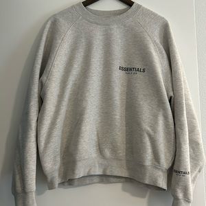 Essentials Fear of God Men’s Gray Crewneck